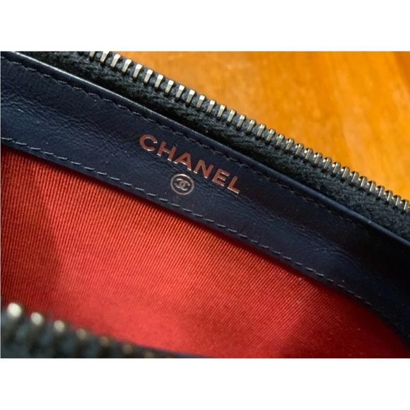 Chanel Quilted Gabrielle Clutch with Chain, Navy/Black - Picture 8 of 9